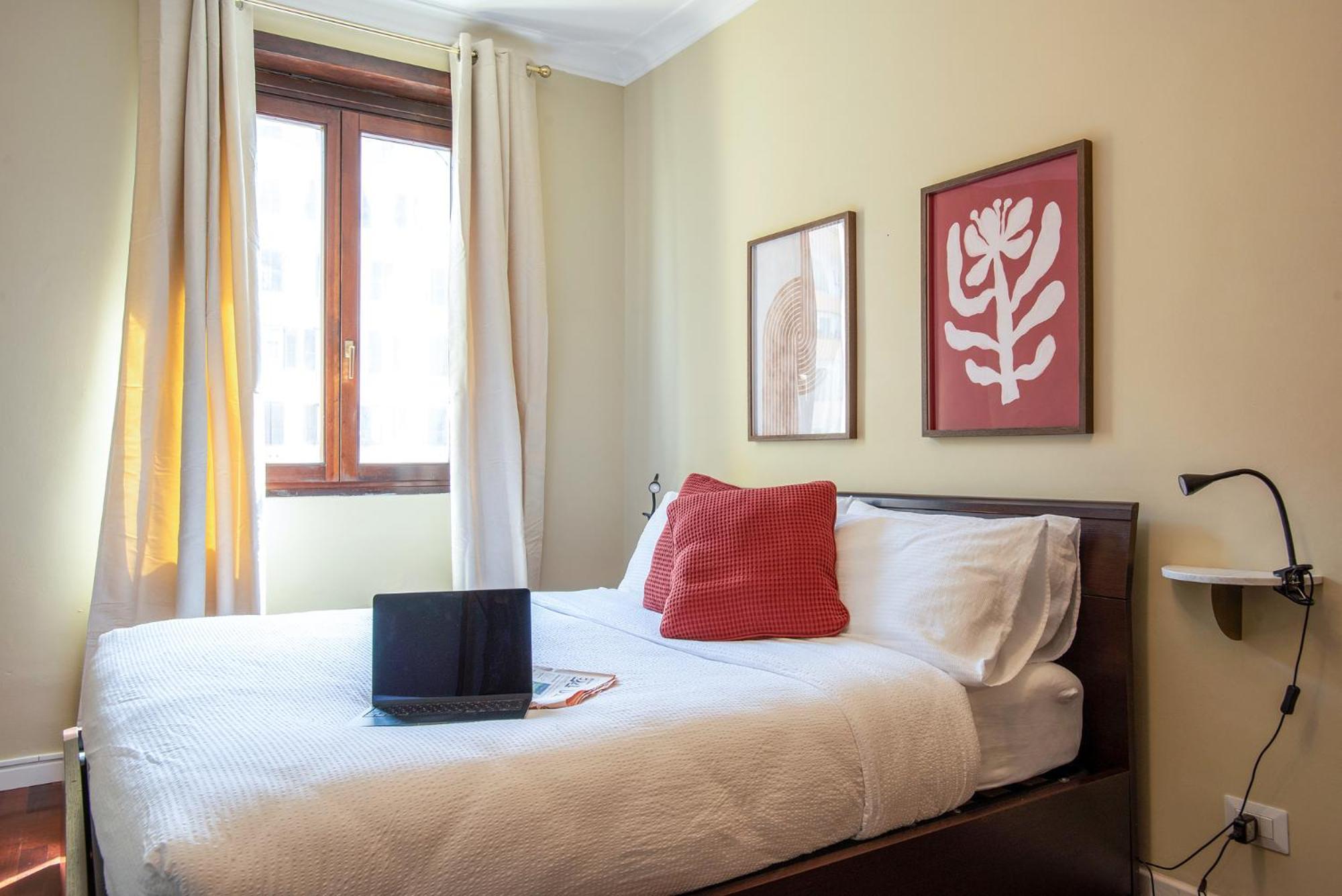 Elegant 1bdr Front The Subway Furio Camillo * Roma